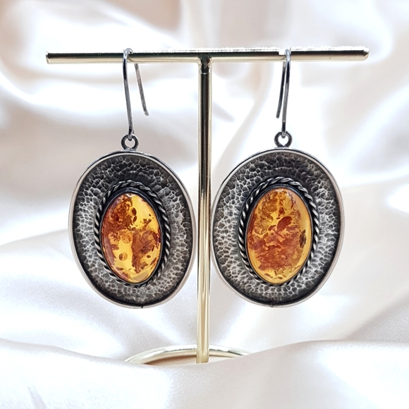 Jewelry - Vintage Earrings